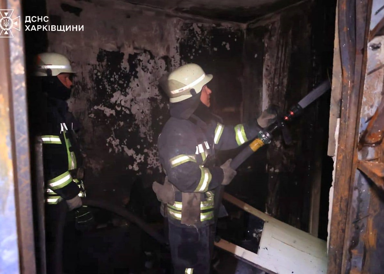 У Харкові горіла 12-поверхівка, людей евакуювали