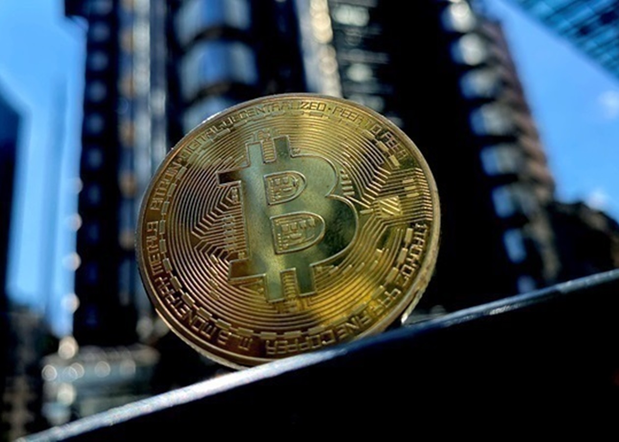 Bitcoin досяг двомісячного мінімуму