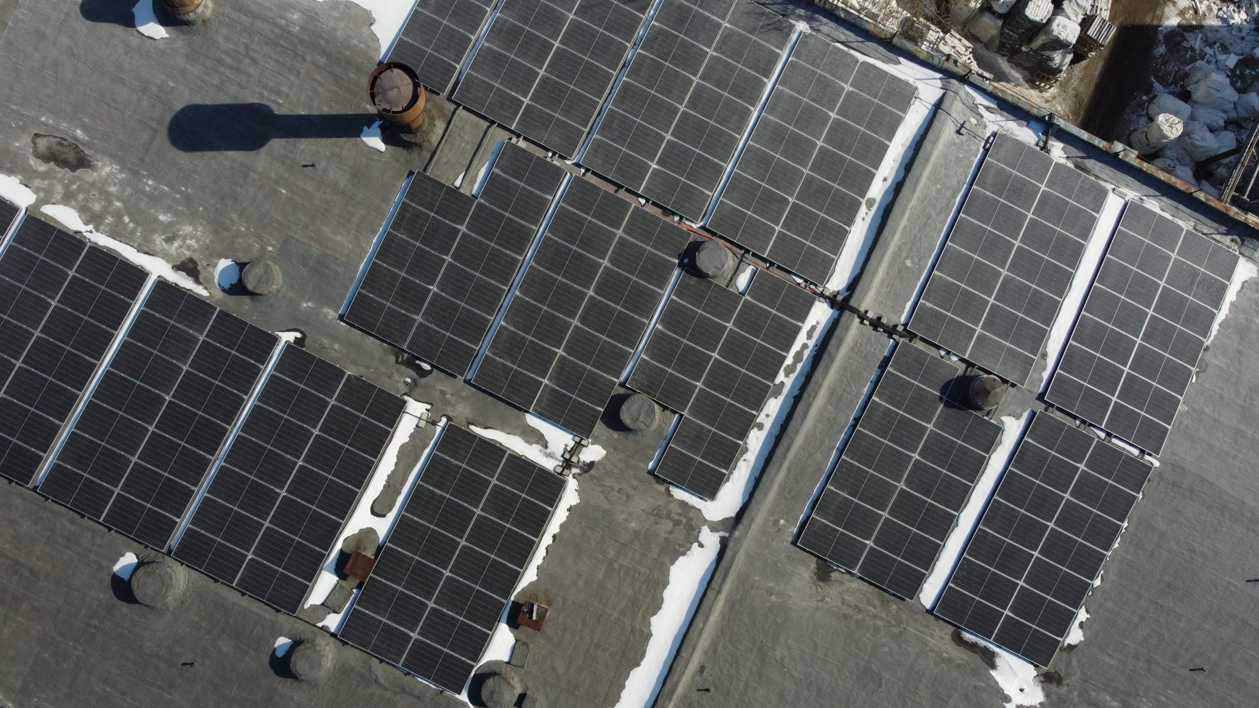 Сонячні електростанції для бізнесу – новий рівень енергонезалежності