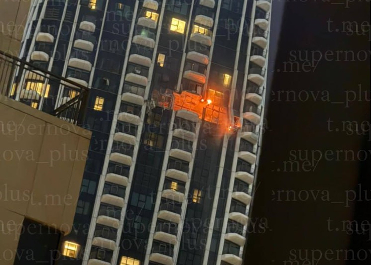 У Дубаї Герань-2 влетів у хмарочос - ЗМІ