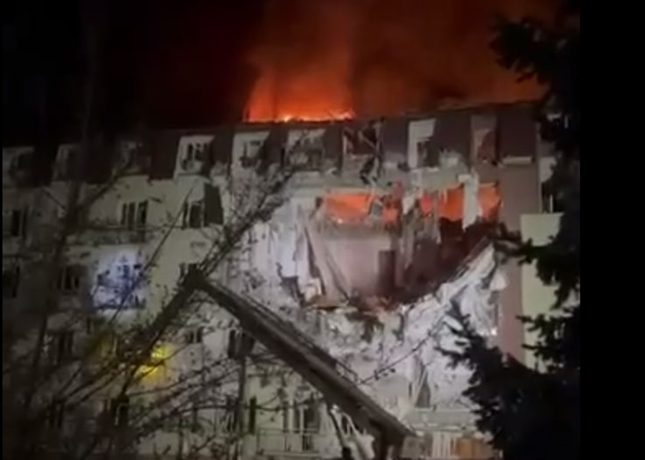 Удар по Одесі: зруйновано три поверхи, є потерпілі