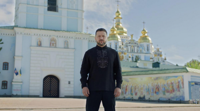 Зеленський: путін – смертний, а “Фламінго” мають “зимувати” в росії