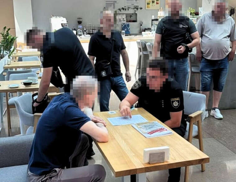 Майже 1 мільйон гривень за вплив на екологічні погодження: двом науковцям повідомили про підозру