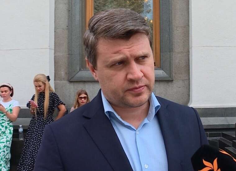 «Немає коштів навіть на два місяці»: нардеп Івченко заявив про проблеми з виплатами військовим