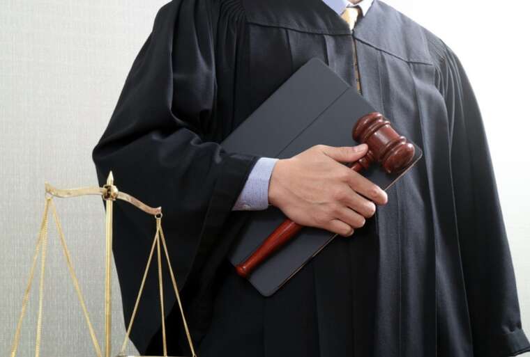 Одеський суддя Роман Караван виїхав у відрядження до Брюсселя й не повернувся в Україну